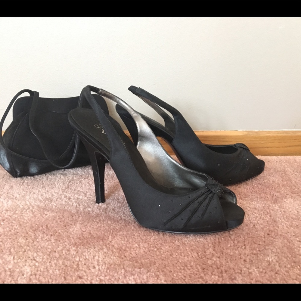 5” Nina Black High Heels